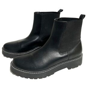 DV DOLCE VITA Lobera Chelsea Boots SZ9